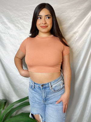 Brandy Crop Top (Peach)