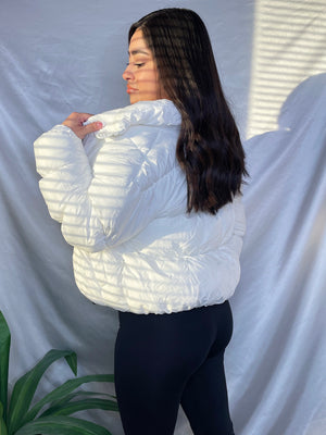 Alo Puffer (White)